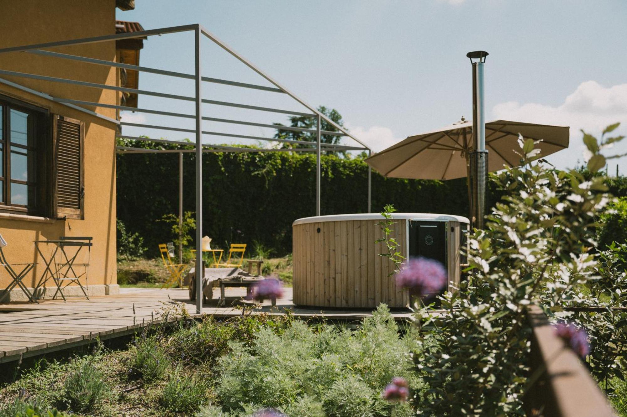 Casa Kiko Pecetto Bed and Breakfast Εξωτερικό φωτογραφία